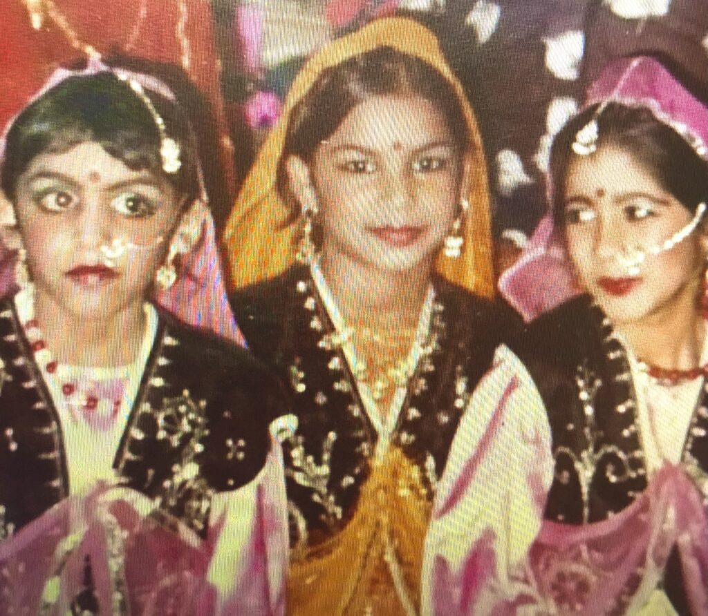 Dr. Alina Paul, Renuka Chander and Dr. Tapasya Puja Dhar with their mothers